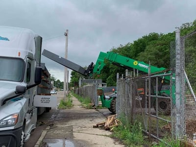 Unloading Steel