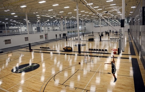 basketball court inside Spooky Nook Sports Complex in Manheim, PA