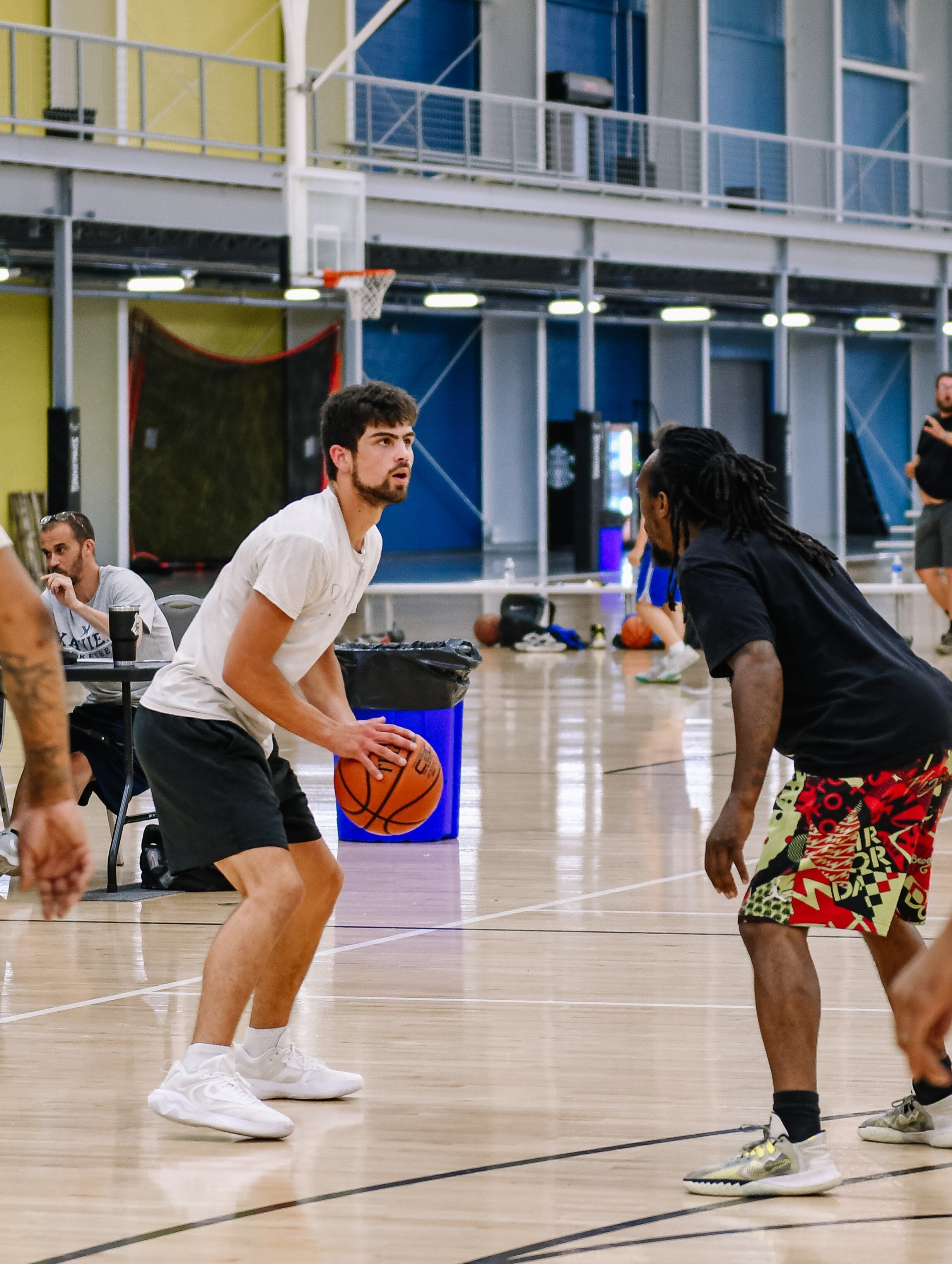 Basketball 13-2