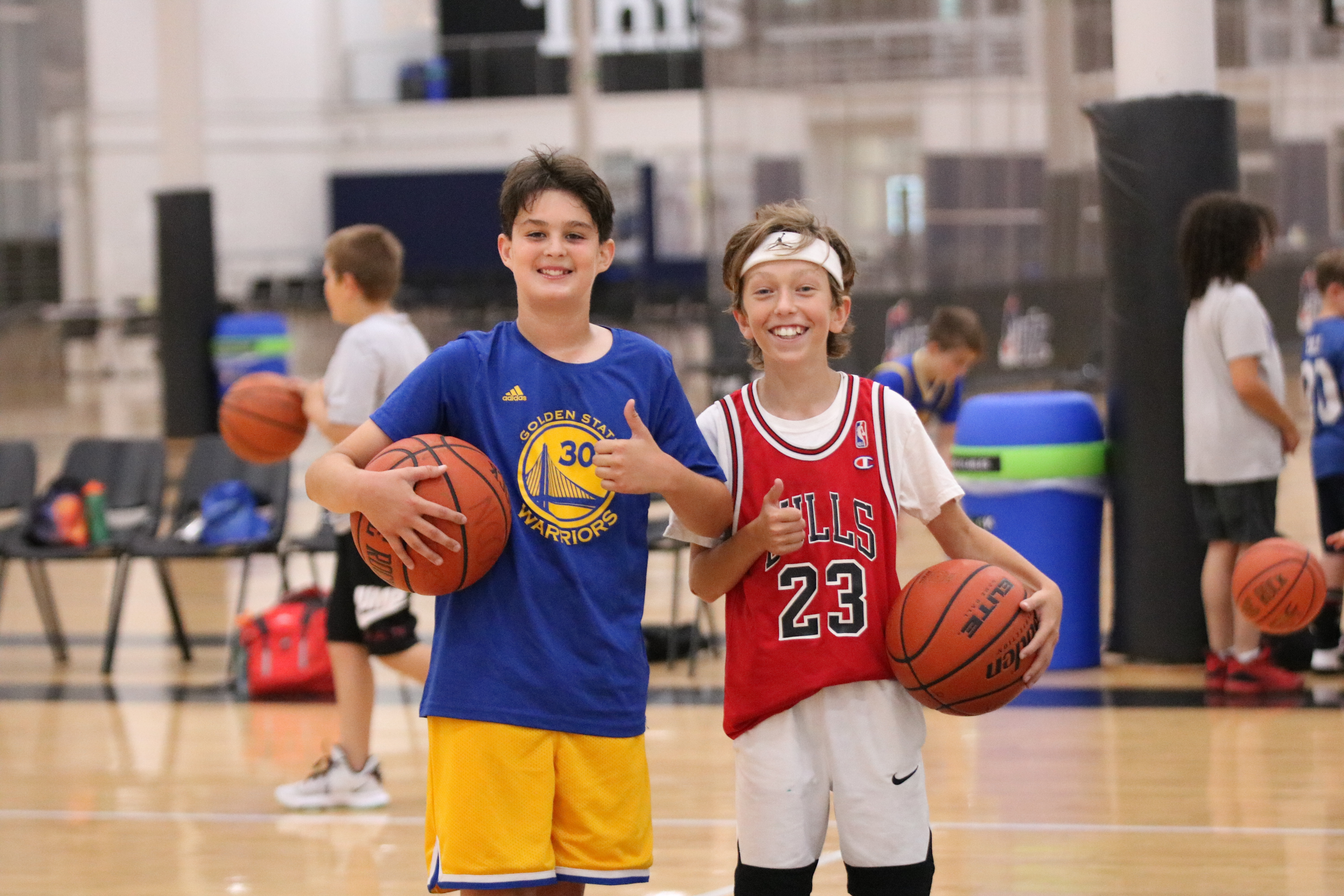 boys playing basketball in hamilton ohio