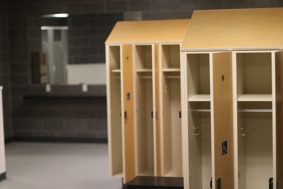 Public lockers rooms 3